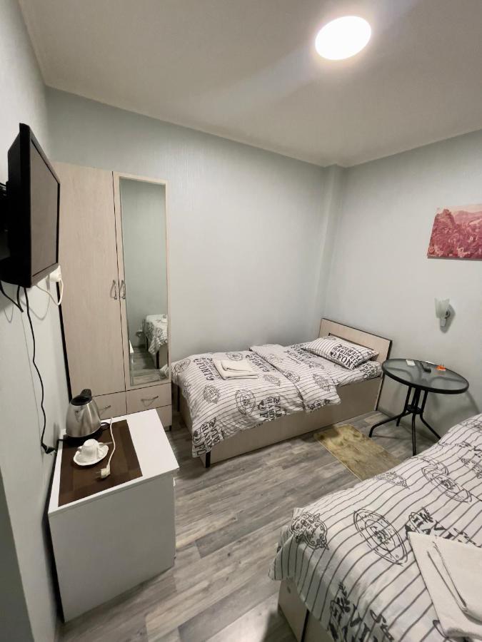 Mr Guest House Tbilisi Bagian luar foto